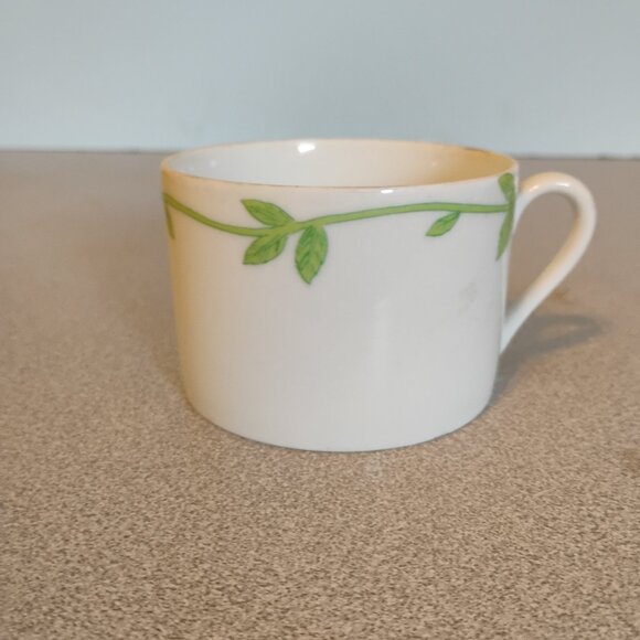 Fitz and Floyd Yellow Rose Pattern Tea cup/Mug, Set of 5 - Picture 4 of 5